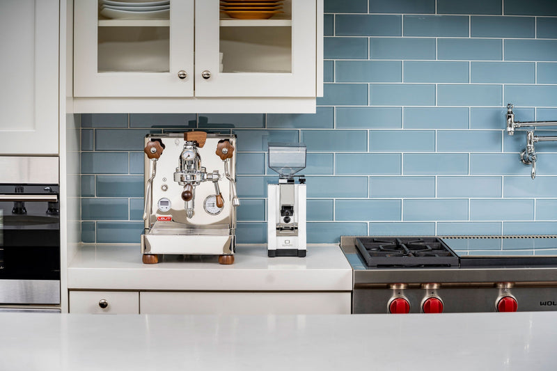 Lelit Bianca V3 vs Profitec Drive: Dual Boiler Comparison