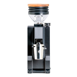 Front view of Eureka Mignon Zero 65 espresso grinder with wooden hopper lid and black body