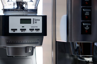 Baratza Sette 30 AP Espresso Grinder details - lifestyle